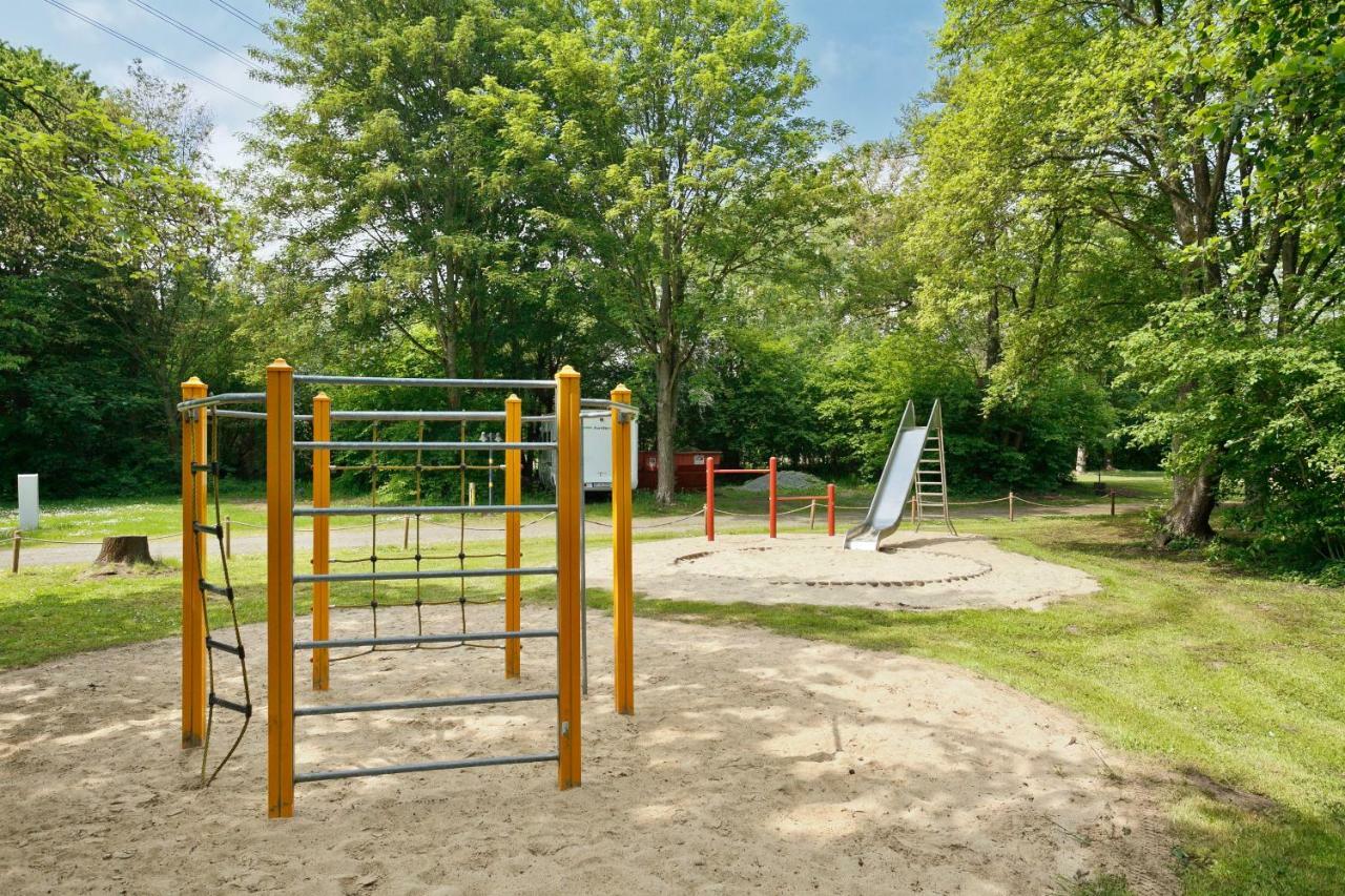 Knaus Campingpark Hamburg Exterior photo